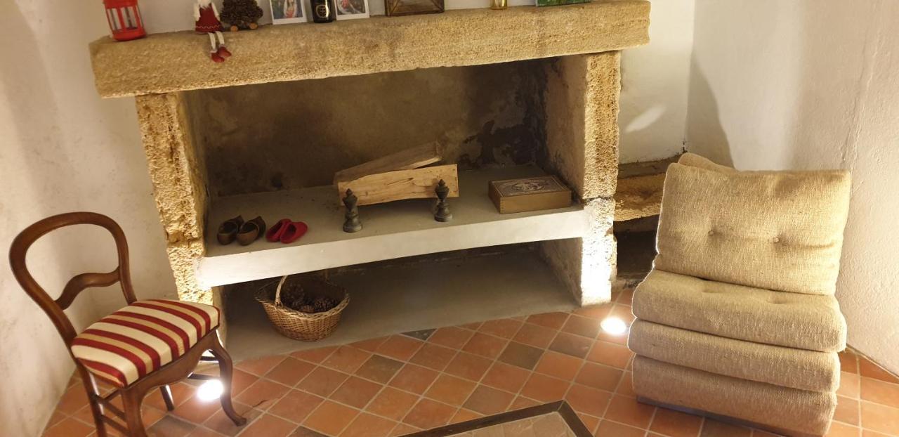 La Voute Noble Apartment Saint-Saturnin  Luaran gambar